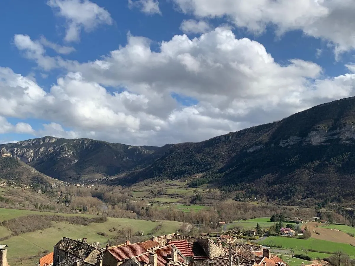 Gite L'Oustal De La Fontaine Grand Causses Et Gorges Du Tarn Mostuéjouls Semesterbostad